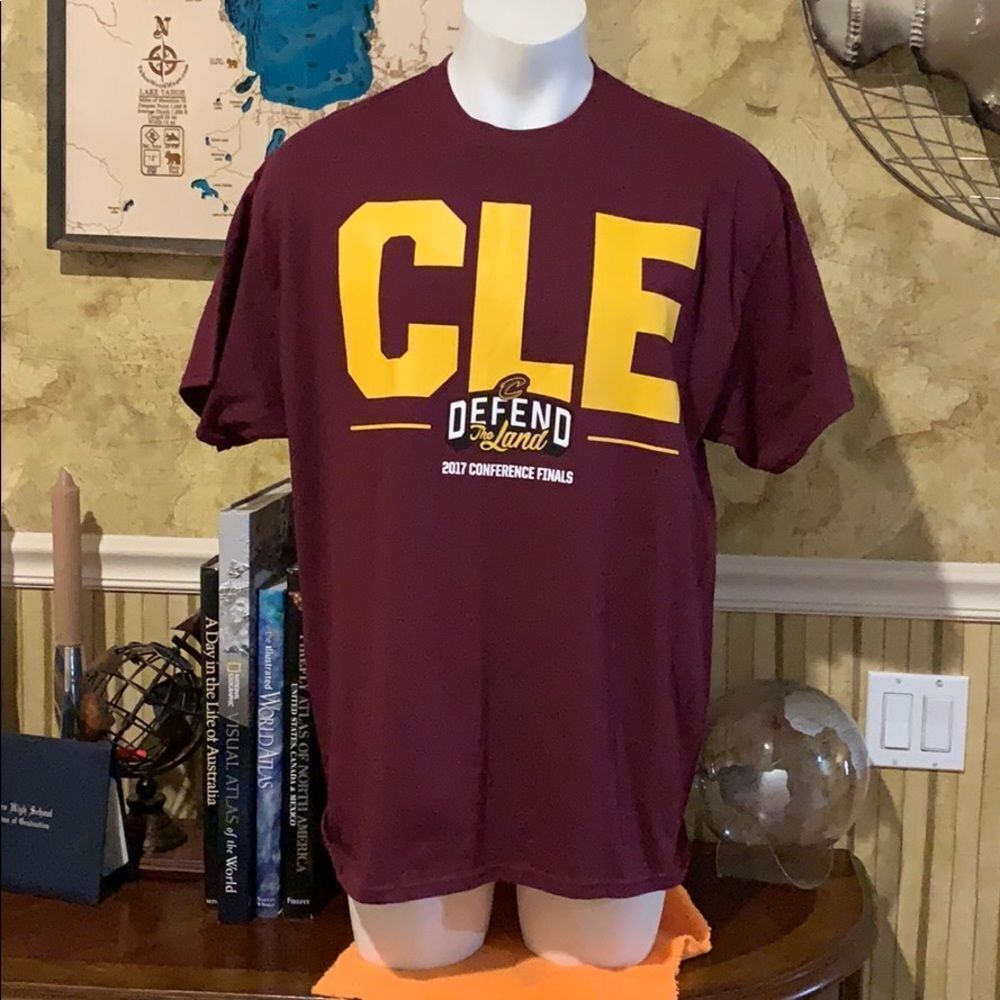 Cleveland Cavaliers 2017 conference finals T-shirt - Picture 1 of 6